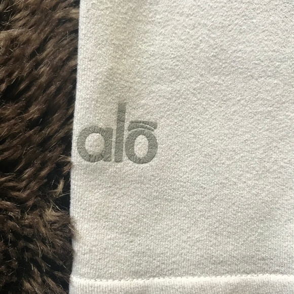 ALO YOGA Gray Electra Color Block Capri Leggings S - Picture 8 of 8